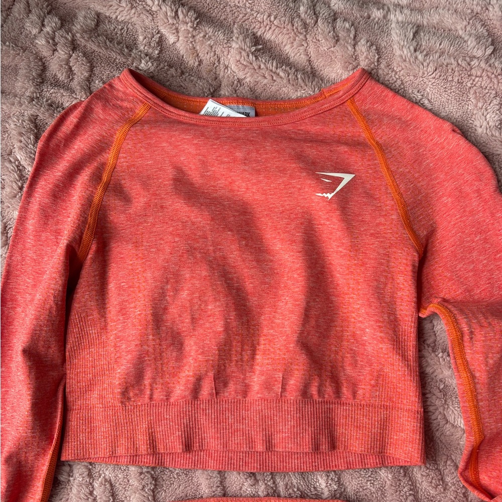 Gymshark Women’s Long Sleeve Orange and Pink Crop-top